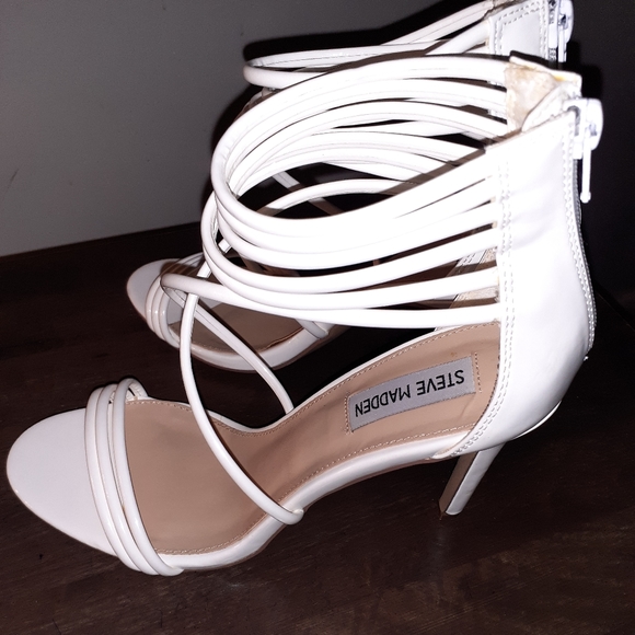 Steve Madden Sandals - Picture 4 of 5